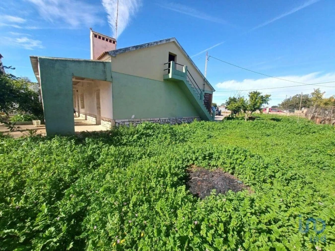 Moradia T3 para Venda em Rio de Moinhos Foto 4