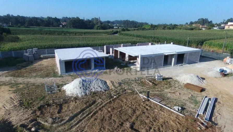 Moradia T3 para Venda em São Miguel do Souto e Mosteirô Foto 21