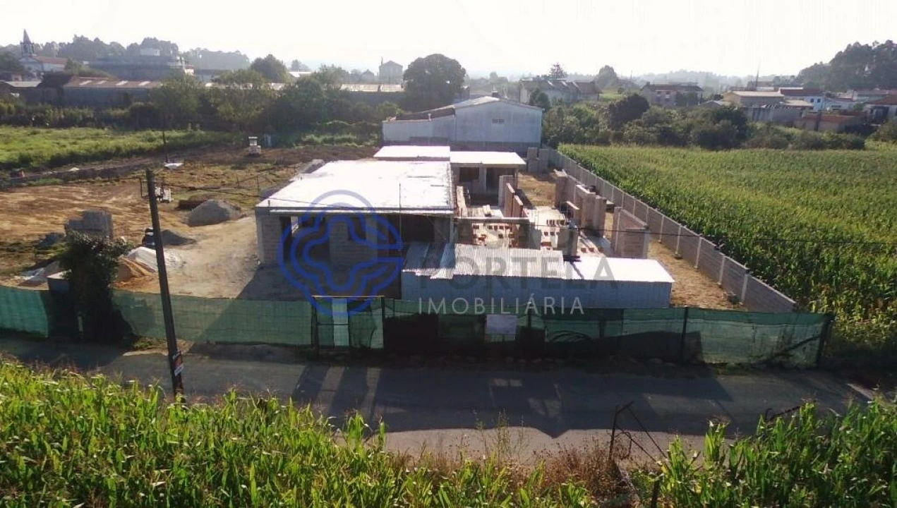 Moradia T3 para Venda em São Miguel do Souto e Mosteirô Foto 16