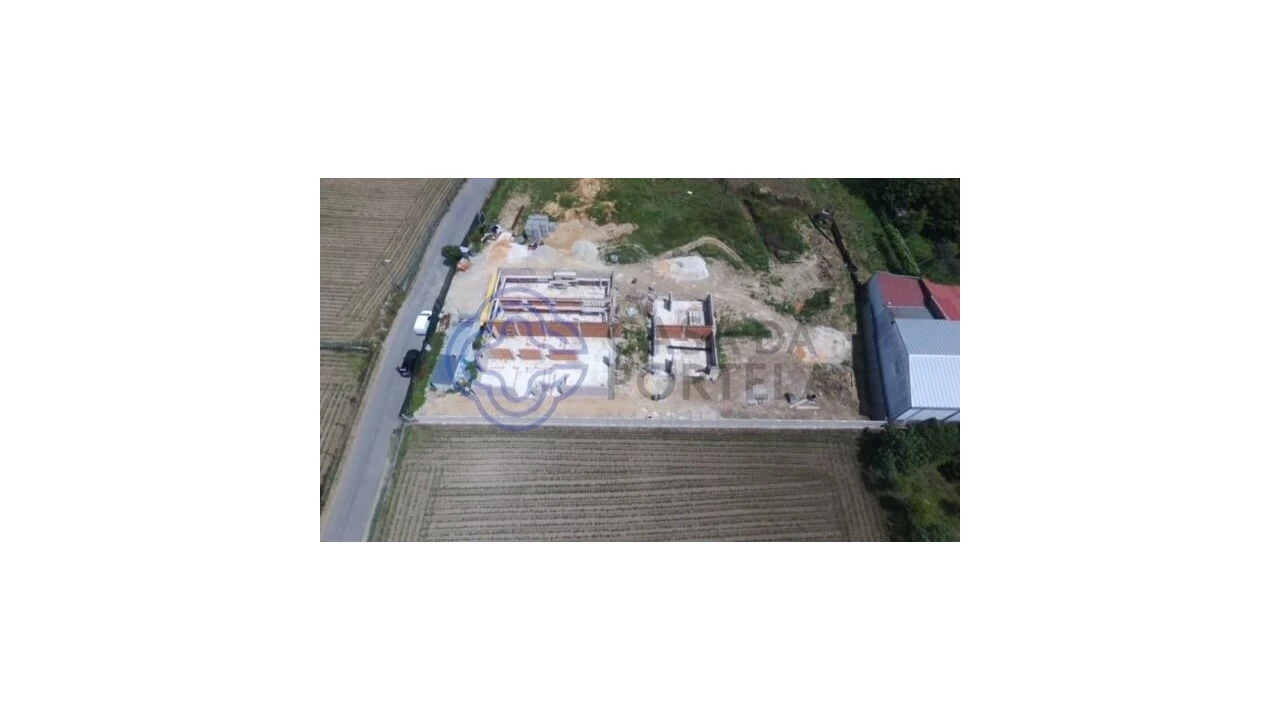 Moradia T3 para Venda em São Miguel do Souto e Mosteirô Foto 10