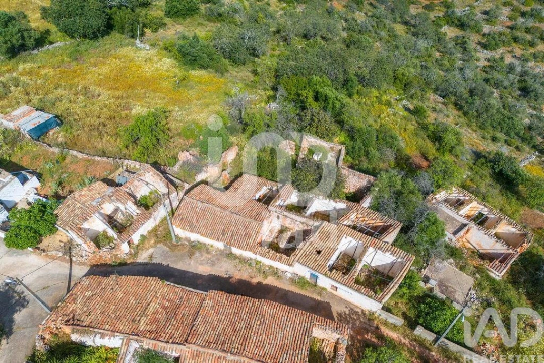 Moradia T2 para Venda em Alte Foto 8