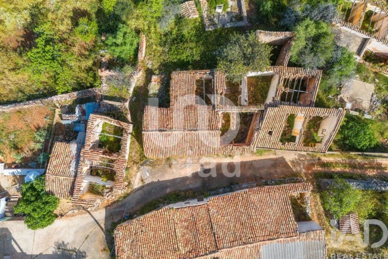 Moradia T2 para Venda em Alte Foto 12