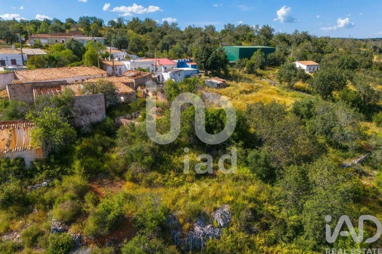 Moradia T2 para Venda em Alte Foto 17