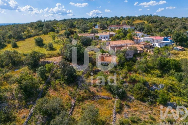 Moradia T2 para Venda em Alte Foto 18
