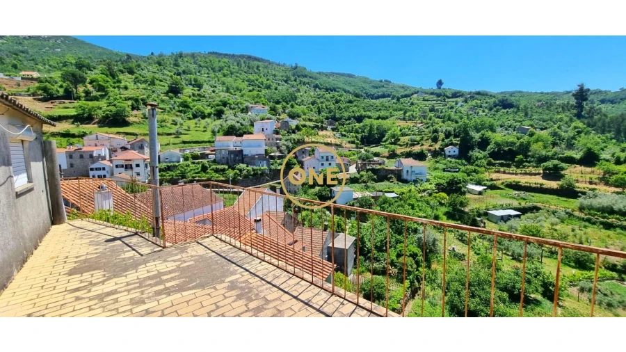 Moradia T6 para Venda em São Gião Foto 22