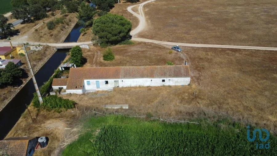 Moradia T3 para Venda em Couço Foto 1