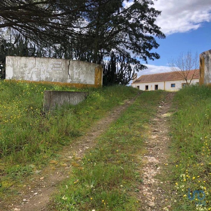 Moradia T3 para Venda em Couço Foto 6