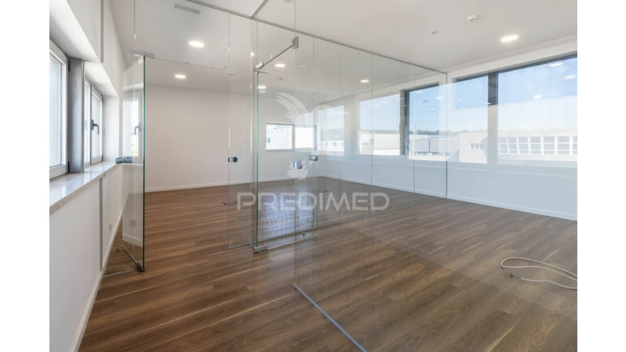 Armazém para Venda em Coz, Alpedriz e Montes Foto 11