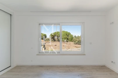 Moradia T4 para Venda em Azeitão (São Lourenço e São Simão)