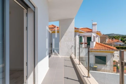 Moradia T4 para Venda em Azeitão (São Lourenço e São Simão)