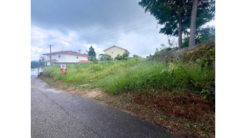Terreno para Venda em Eiras e São Paulo de Frades