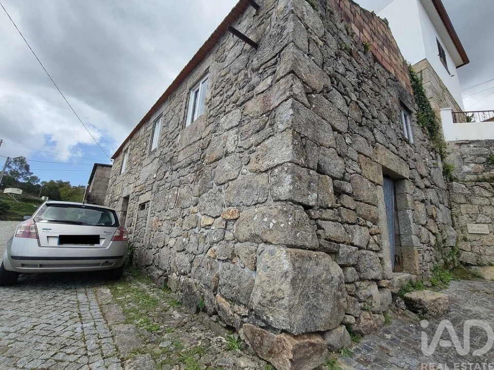 Moradia T2 para Venda em Sopo Foto 21