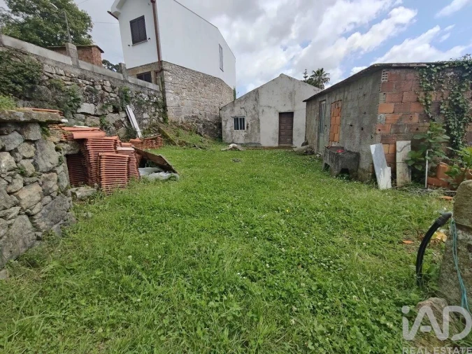 Moradia T2 para Venda em Sopo Foto 24