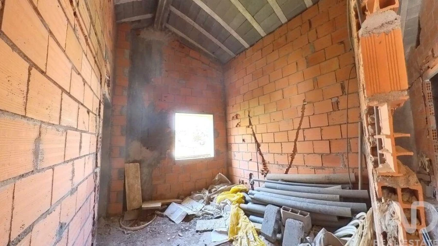 Moradia T3 para Venda em Pedrogão Pequeno Foto 23