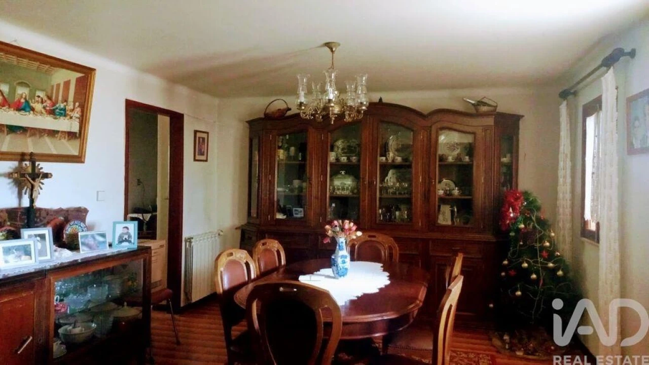 Moradia T3 para Venda em Facha Foto 25