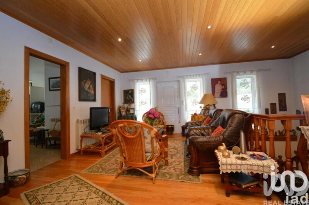 Moradia T5 para Venda em Castanheira de Pêra e Coentral Foto 20