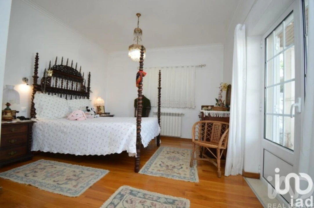 Moradia T5 para Venda em Castanheira de Pêra e Coentral Foto 24