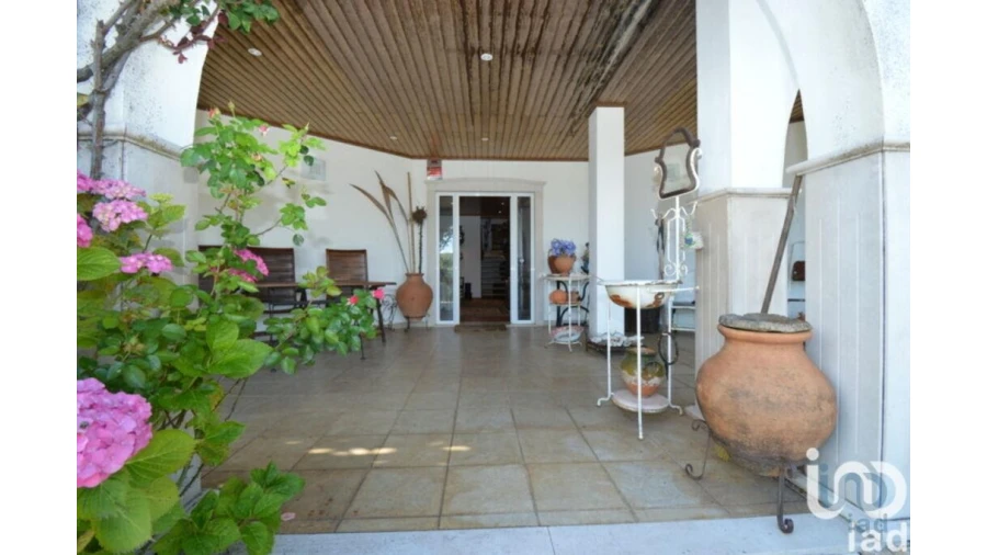 Moradia T5 para Venda em Castanheira de Pêra e Coentral Foto 5