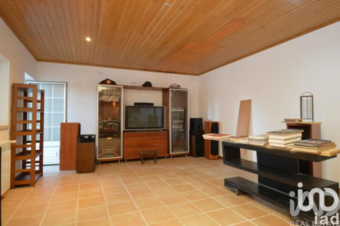 Moradia T5 para Venda em Castanheira de Pêra e Coentral Foto 26