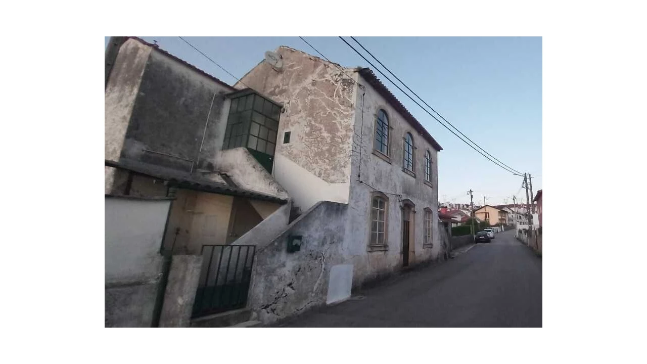 Moradia T4 para Venda em Ceira Foto 1