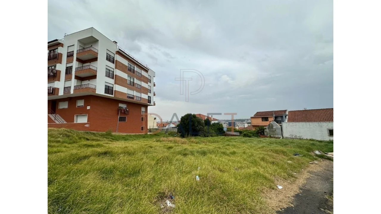 Terreno para Venda em Mina de Água Foto 2