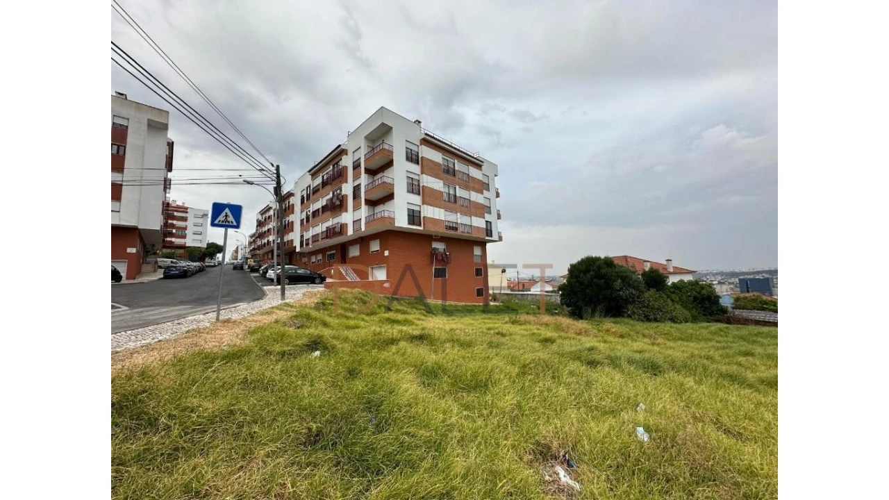 Terreno para Venda em Mina de Água Foto 3