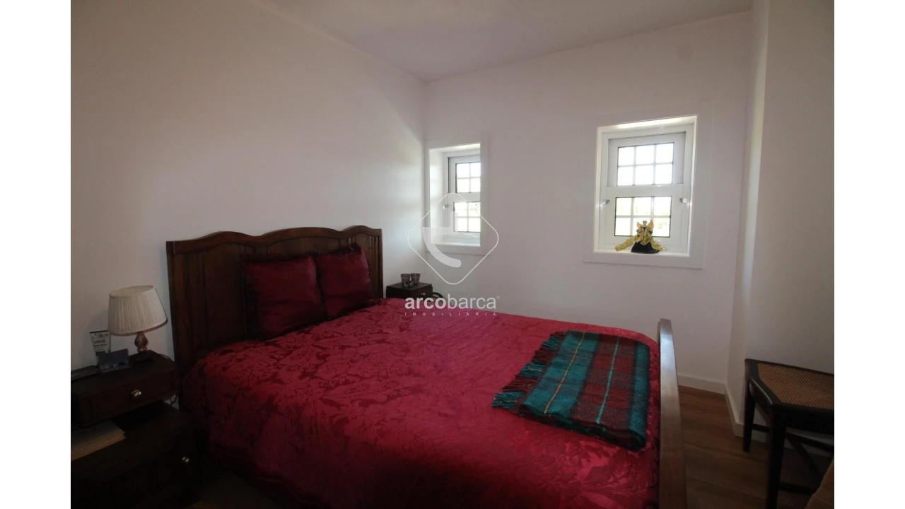 Moradia T4 para Venda em Labruja Foto 19