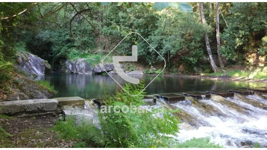 Moradia T4 para Venda em Labruja Foto 78