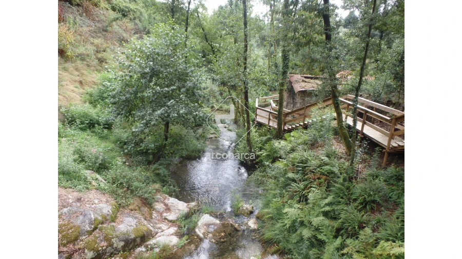 Moradia T4 para Venda em Labruja Foto 69