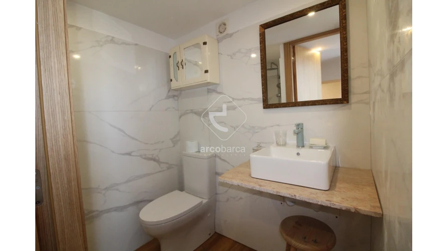 Moradia T4 para Venda em Labruja Foto 36