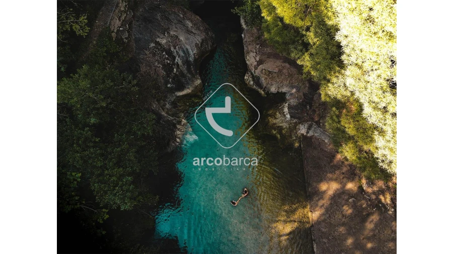 Moradia T4 para Venda em Labruja Foto 74