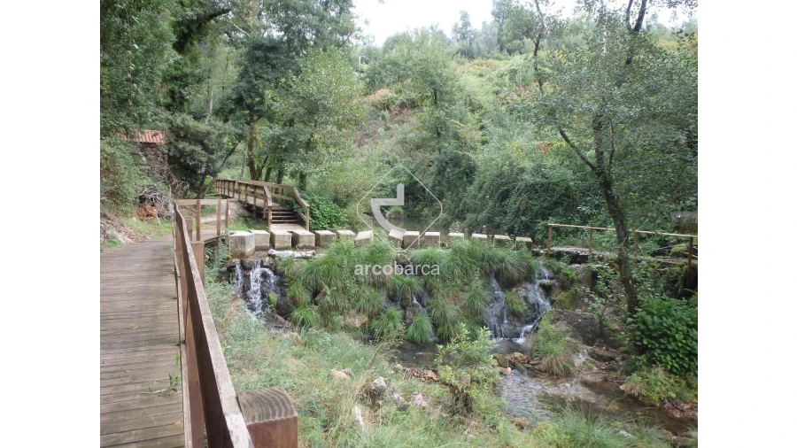 Moradia T4 para Venda em Labruja Foto 71