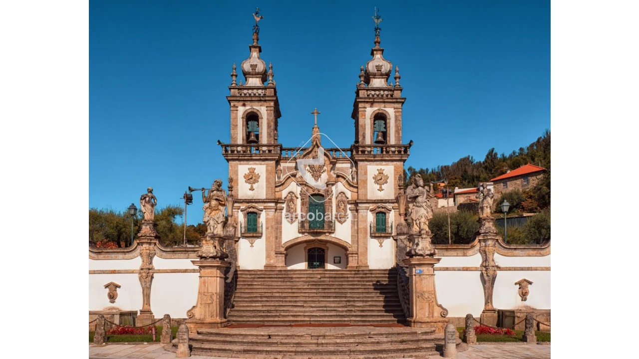 Moradia T4 para Venda em Labruja Foto 91