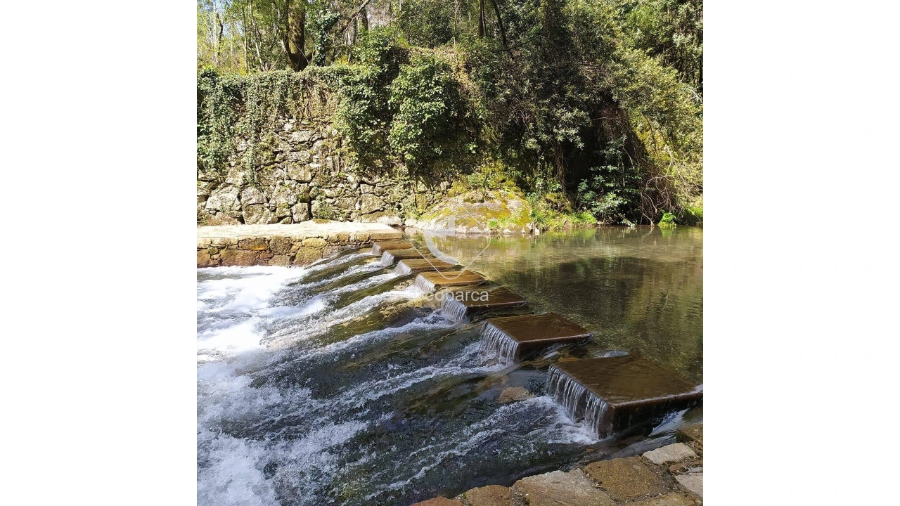 Moradia T4 para Venda em Labruja Foto 76