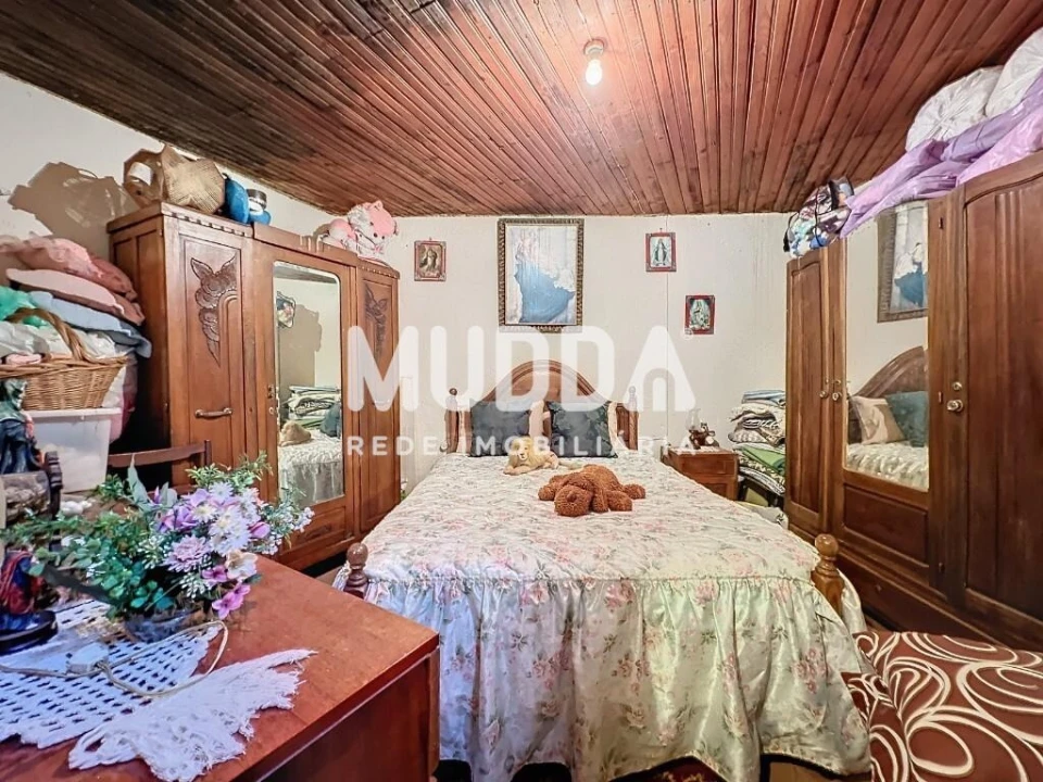 Moradia T2 para Venda em Babe Foto 7