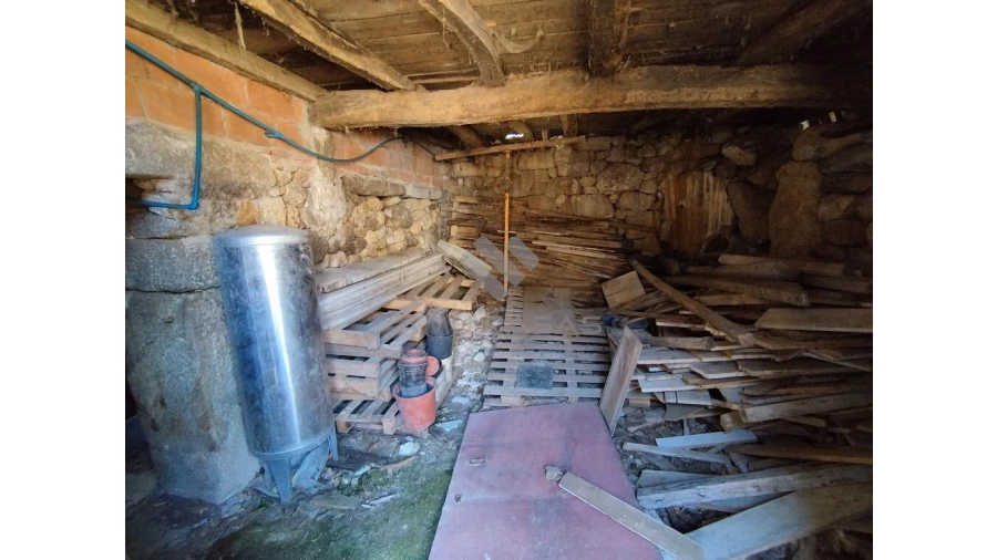 Moradia T3 para Venda em Chave Foto 16