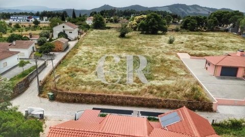Terreno para Venda em Figueiró dos Vinhos e Bairradas