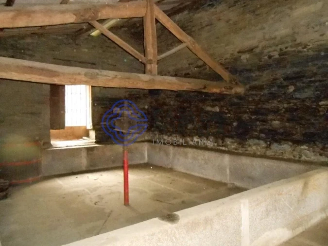 Armazém para Venda em Nogueira e Ermida Foto 26