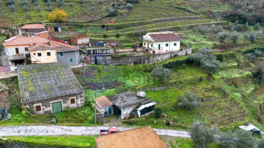 Armazém para Venda em Nogueira e Ermida