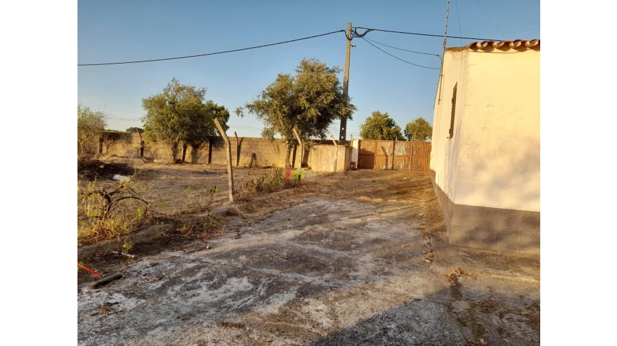 Moradia T4 para Venda em Campo e Campinho Foto 14