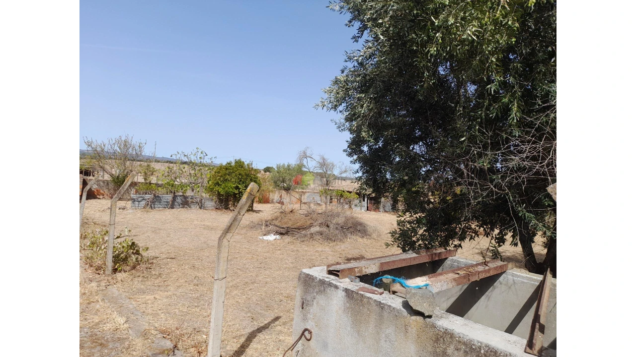 Moradia T4 para Venda em Campo e Campinho Foto 4