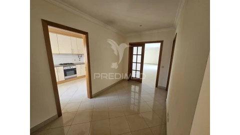 Apartamento T3 para Venda em Quarteira