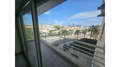 Apartamento T3 para Venda em Quarteira
