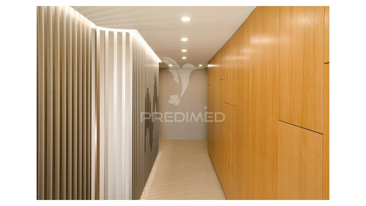 Apartamento T5 para Venda em Gafanha da Encarnação Foto 3
