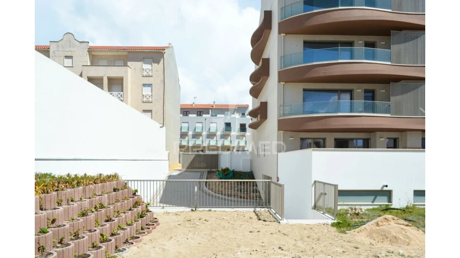 Apartamento T5 para Venda em Gafanha da Encarnação Foto 20