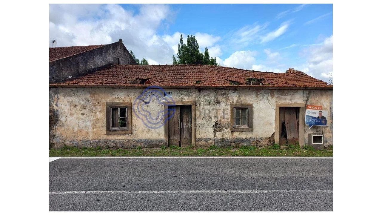 Moradia T3 para Venda em Casais e Alviobeira Foto 1