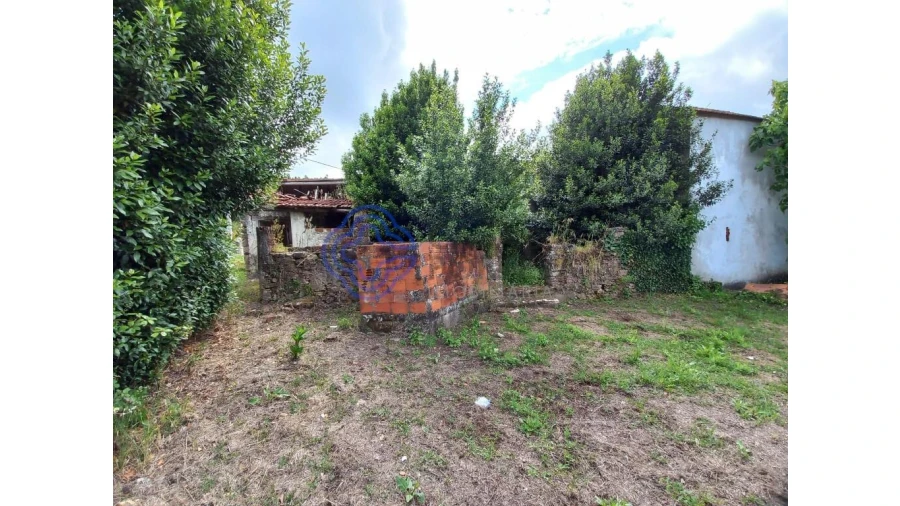 Moradia T3 para Venda em Casais e Alviobeira Foto 3