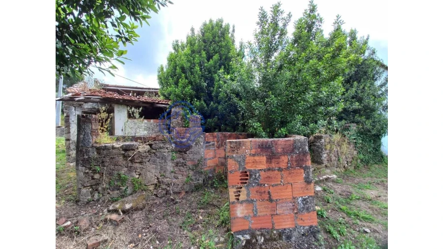 Moradia T3 para Venda em Casais e Alviobeira Foto 11