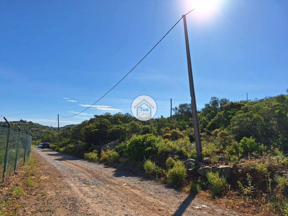 Terreno para Venda em Faro (Sé e São Pedro) Foto 2