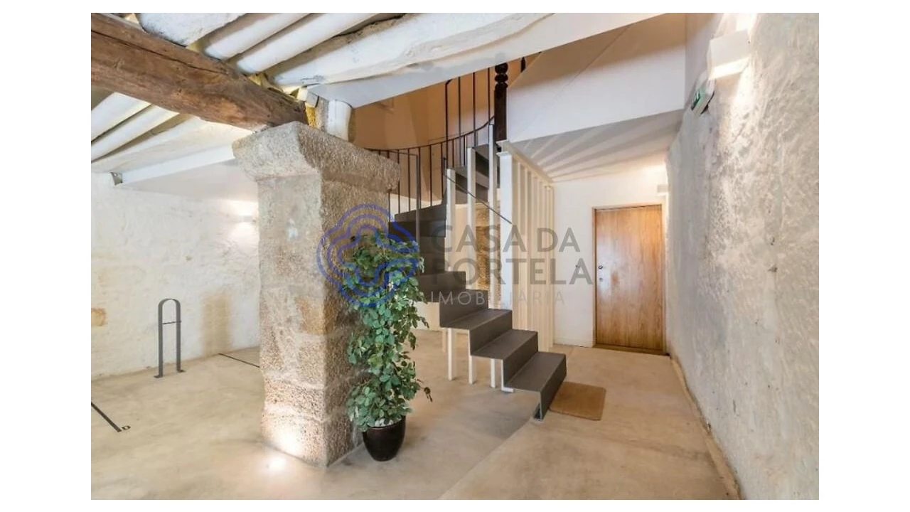 Apartamento T1 para Venda em Cedofeita, Santo Ildefonso, Sé, Miragaia, São Nicolau e Vitória Foto 13